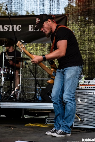 20190727 ThePlasticEaters 16 bs TheaDrexhage