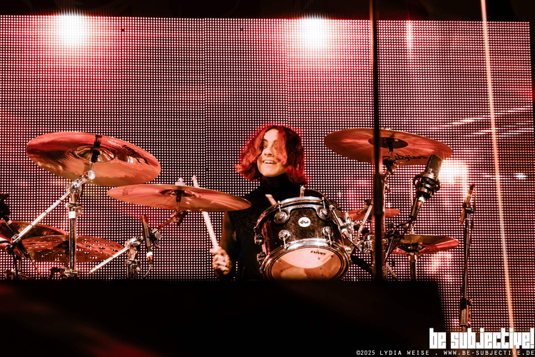 20250627 MotionlessInWhite 012 bs LydiaWeise