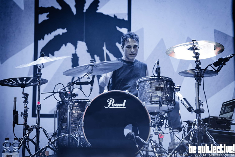 20250627 TrophyEyes 003 bs LydiaWeise