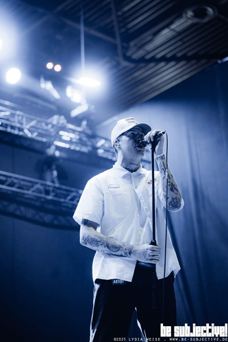 20250627 TrophyEyes 005 bs LydiaWeise