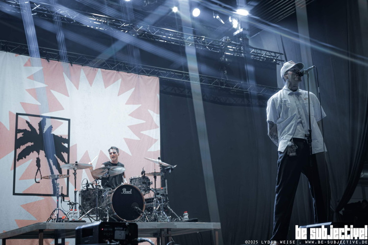 20250627 TrophyEyes 009 bs LydiaWeise