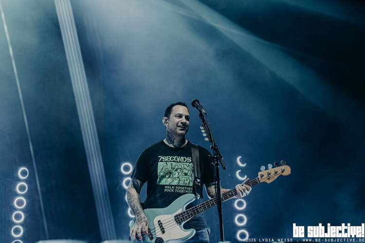 20260701 RiseAgainst 0015 bs LydiaWeise