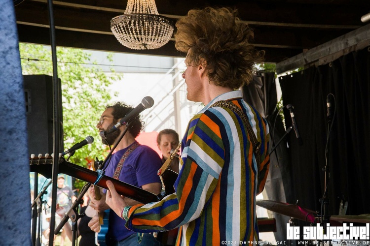 20230527 Deniz Ove 04 bs DaphneDlugai