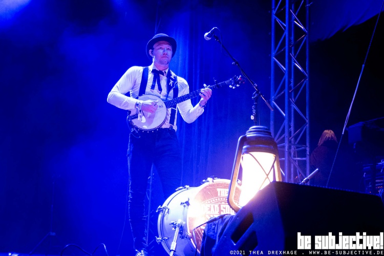20211105 TheDeadSouth 27 bs TheaDrexhage