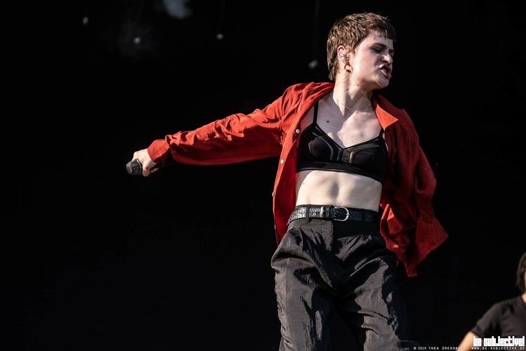 20190623 ChristineandtheQueens 15 bs TheaDrexhage