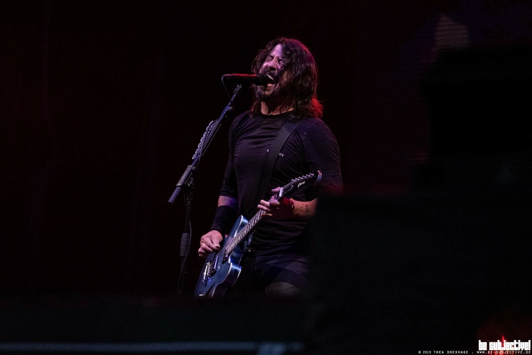 20190623 FooFighters 08 bs TheaDrexhage