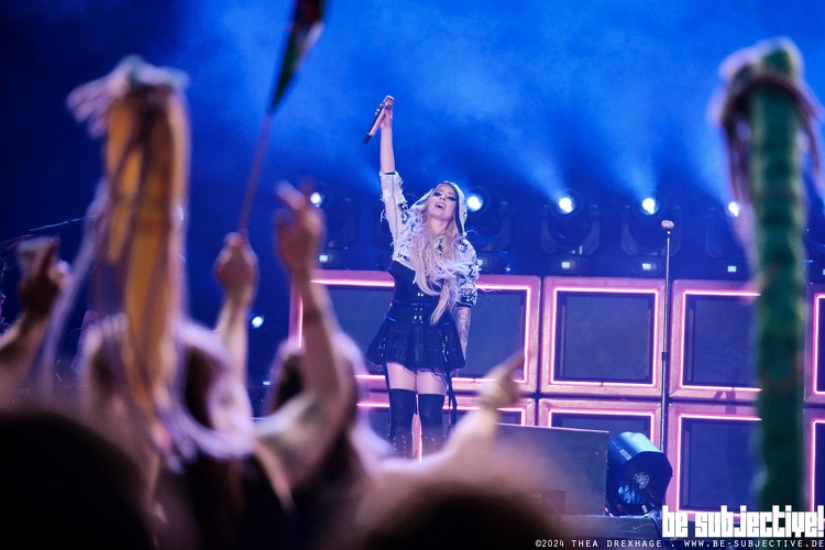 20240622 AvrilLavigne 38 bs TheaDrexhage