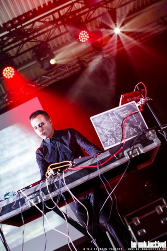 20170812 ShePastAway 007