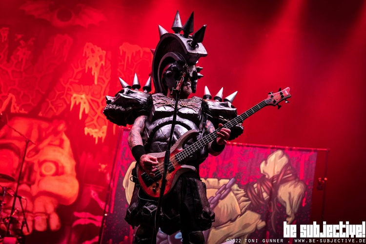 20220804 Gwar 0005 bs ToniGunner