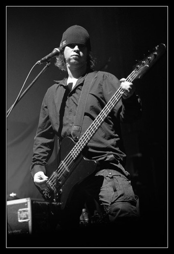  03P0749