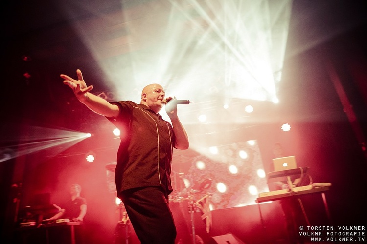 20140110 vnvnation 102
