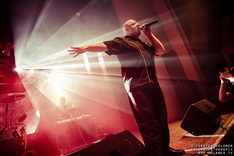20140110 vnvnation 112