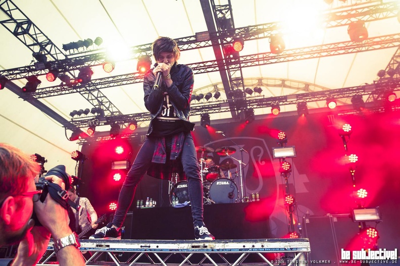 20150609_AskingAlexandria_026.jpg