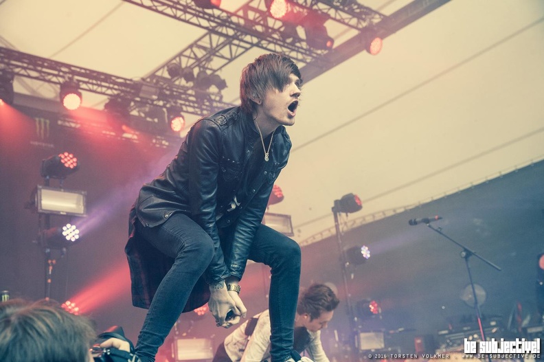 20150609_AskingAlexandria_072.jpg