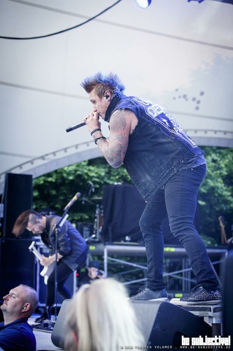 20150609 PapaRoach 012