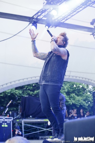 20150609 PapaRoach 014
