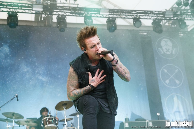 20150609 PapaRoach 108