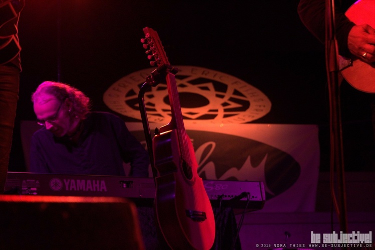 Eric Fish Friends043