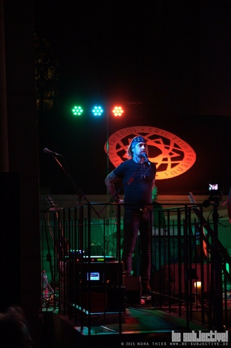 Eric Fish Friends082