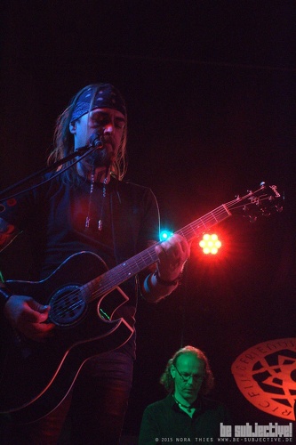 Eric Fish Friends083