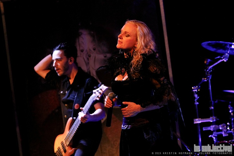 Leaves Eyes 20151030 Dresden 042