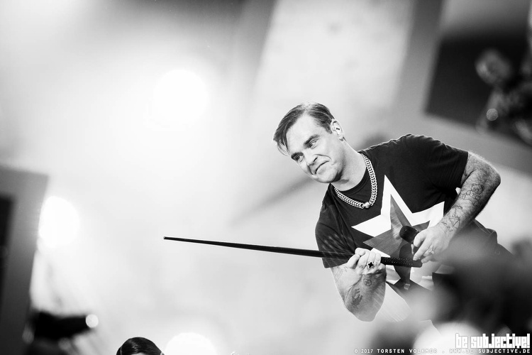 20170711 RobbieWilliams 249-2 by TorstenVolkmer