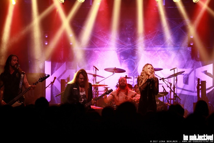 20171215 KobraAndTheLotos 010 bs LenaBehlmer