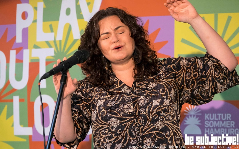 20210727 MimiSchellTrio 011 bs jms