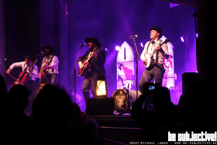 20220309 TheDeadSouth 25 bs MichaelLange