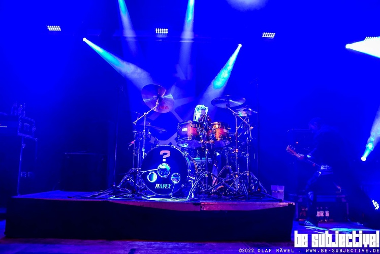 20220507 Therapy 22 bs OlafRaewel