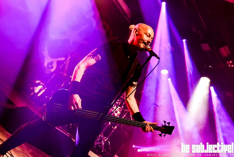 20220507 Therapy 26 bs OlafRaewel