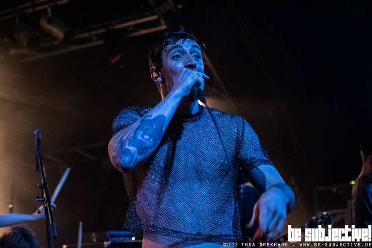 20220725 TrashBoat 7472 bs TheaDrexhage