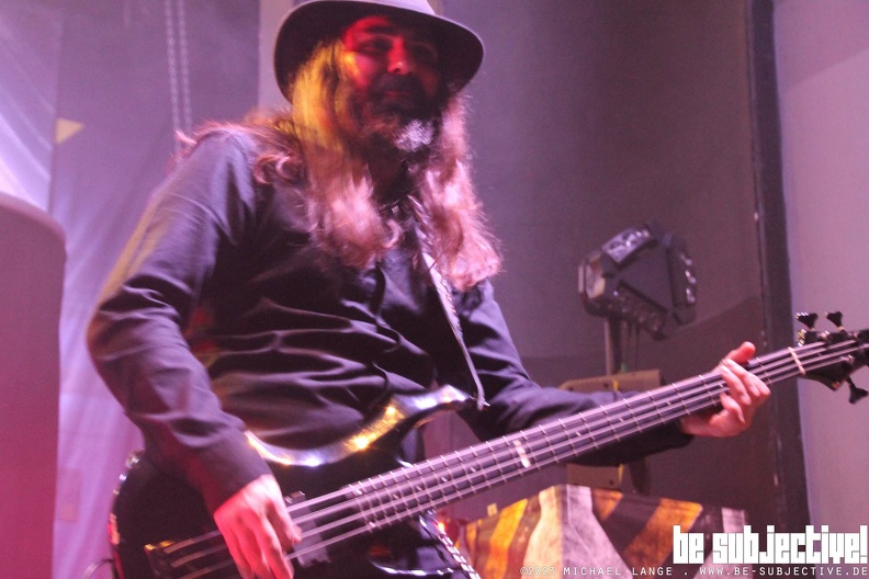 20230301_Firewind_04_bs_MichaelLange.JPG