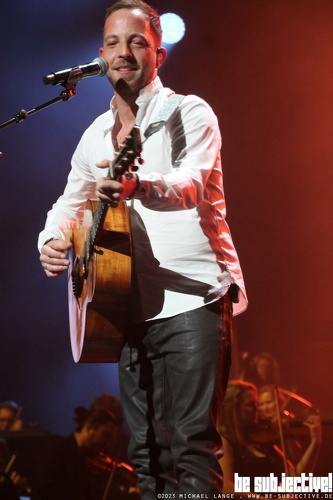 20231206 JamesMorrison10 bs MichaelLange