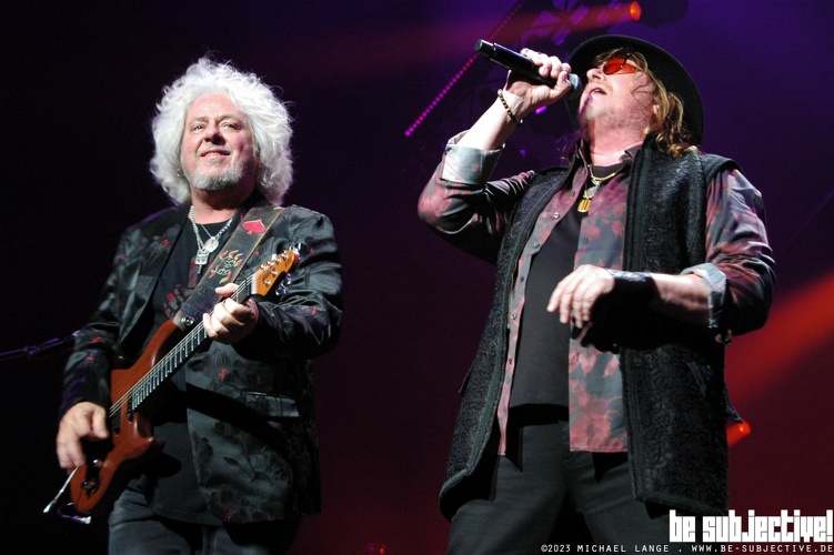 20231206 Toto02 bs MichaelLange