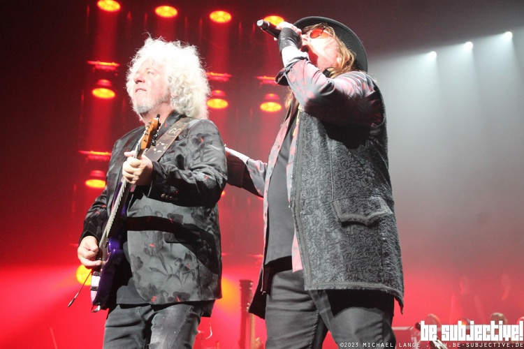 20231206 Toto25 bs MichaelLange