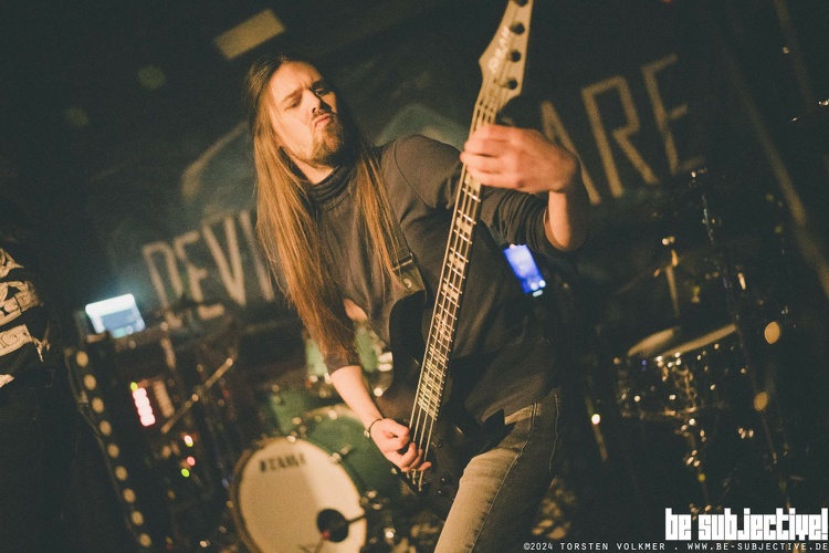 20240207 HeadedNowhere 12 bs TorstenVolkmer