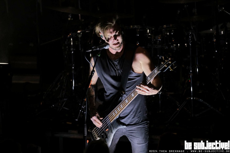 20240228 TheHirschEffekt bs TheaDrexhage 8407