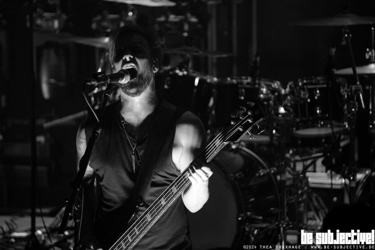 20240228 TheHirschEffekt bs TheaDrexhage 8411