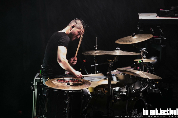 20240228 TheHirschEffekt bs TheaDrexhage 8418