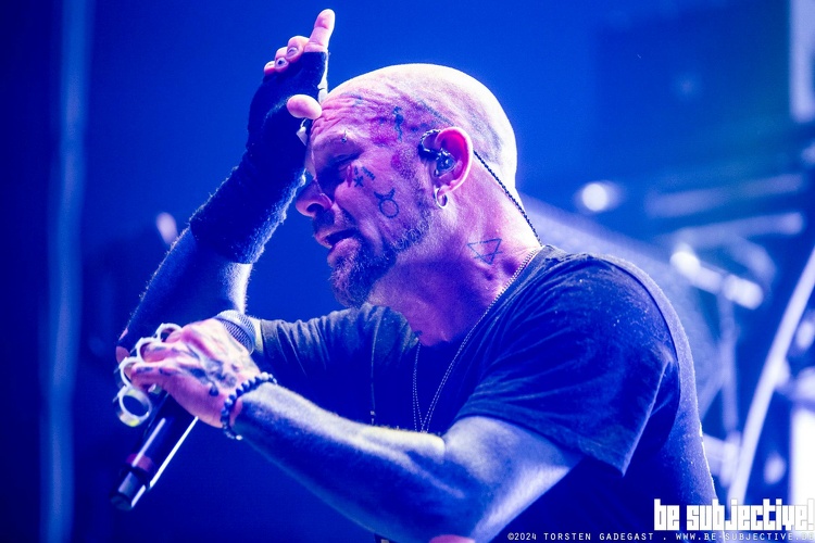 20240603 FiveFingerDeathPunch 30 bs TorstenGadegast