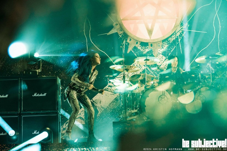 20241026 ArchEnemy 39 bs KristinHofmann