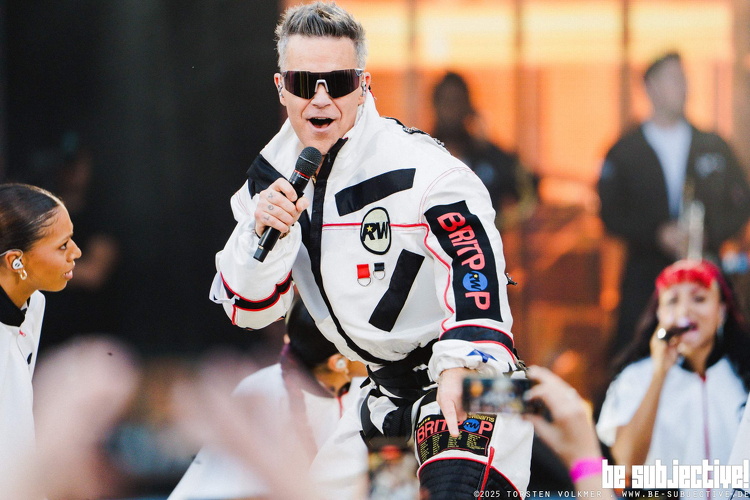 20250630 RobbieWilliams 0027 bs TorstenVolkmer