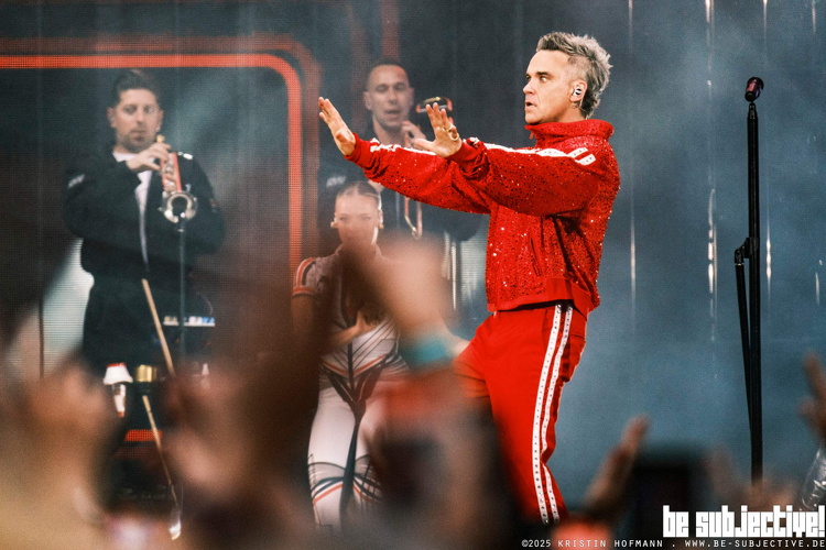 20250709 RobbieWilliams 017 bs KristinHofmann