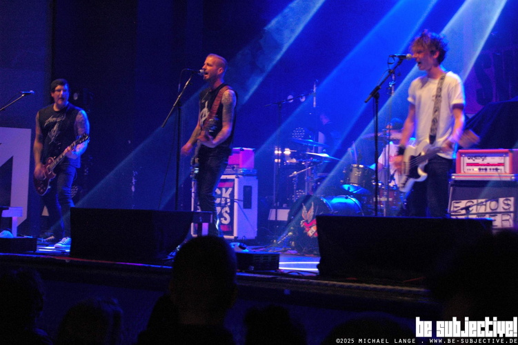 20251107 DrunkenSwallows 02 bs MichaelLange