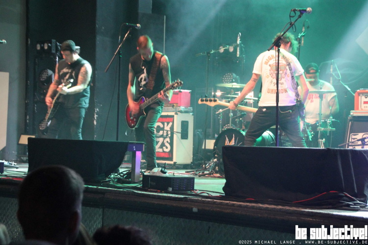 20251107 DrunkenSwallows 11 bs MichaelLange