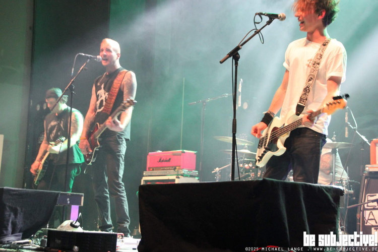 20251107 DrunkenSwallows 12 bs MichaelLange