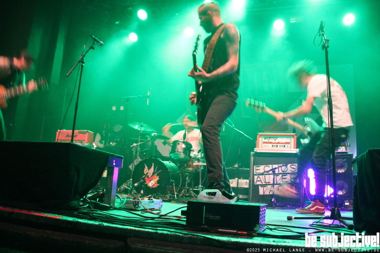20251107 DrunkenSwallows 15 bs MichaelLange