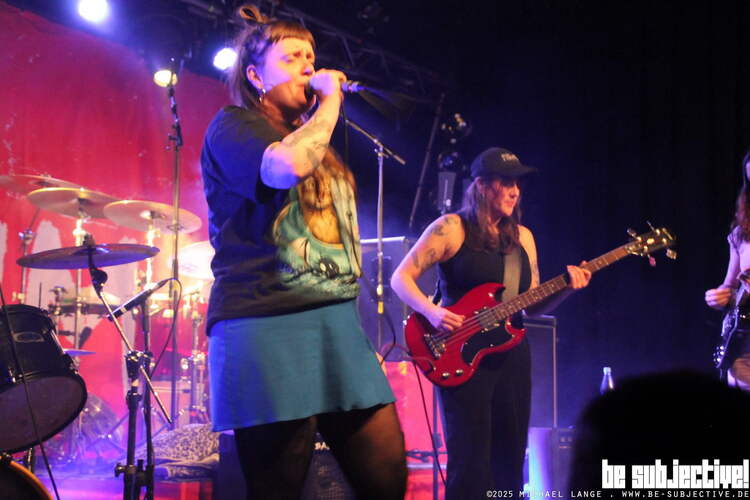 20251128 Instabil 10 bs MichaelLange