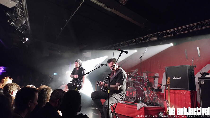 20251128 Slime 26 bs MichaelLange